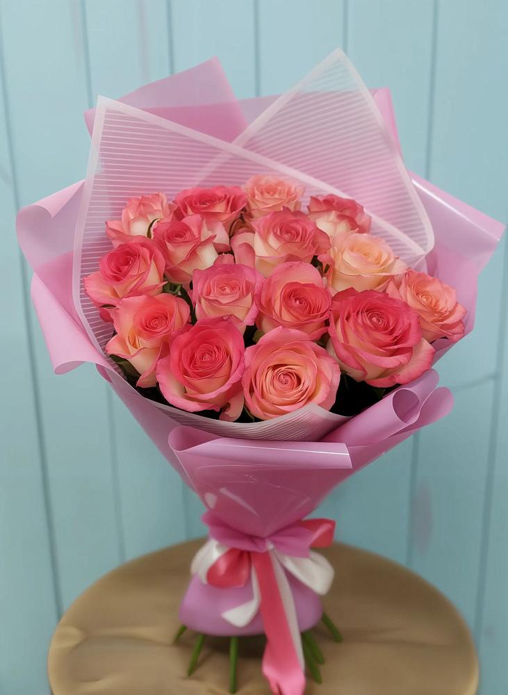 Букет 15 Розовых роз Равель в Нижнем Карачане