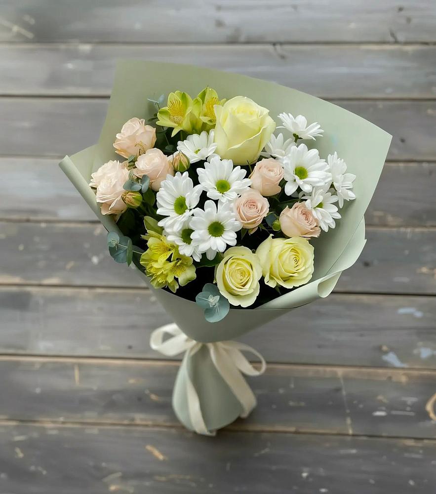Букет цветов из: Альстромерии, Розы и Хризантемы в Нижнем Карачане