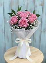 Букет цветов из:  Розы в Нижнем Карачане