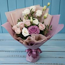 Букет цветов из:  Розы и Лизиантусы в Нижнем Карачане