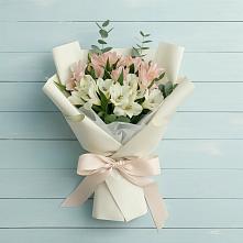 Букет цветов из:  Альстромерии в Нижнем Карачане