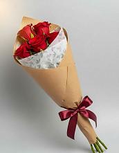 Букет цветов из:  Розы в Нижнем Карачане