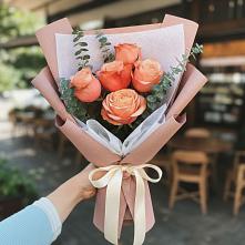Букет цветов из:  Розы #REPLACE_PRED# Нижнем Карачане