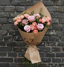 Букет цветов из:  Розы в Нижнем Карачане