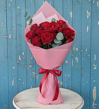 Букет цветов из:  Розы в Нижнем Карачане