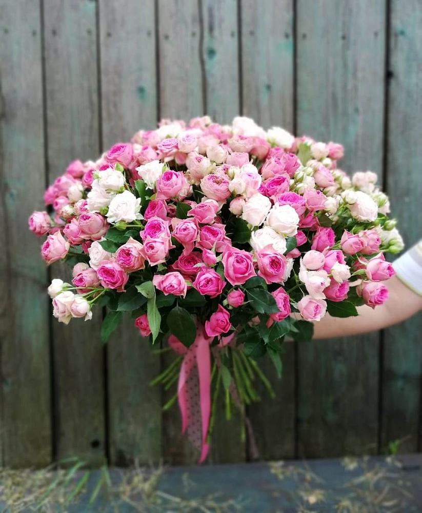 Букет Розовые кустовые розы Натали и Лав Лидия в Нижнем Карачане